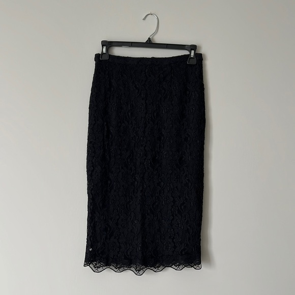 Sans Souci Dresses & Skirts - Sans Sousi lace pencil skirt